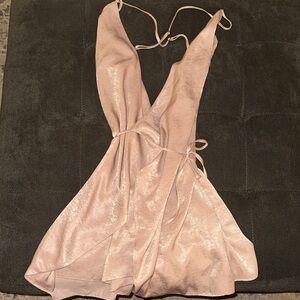 Chic Backless Blush Dress